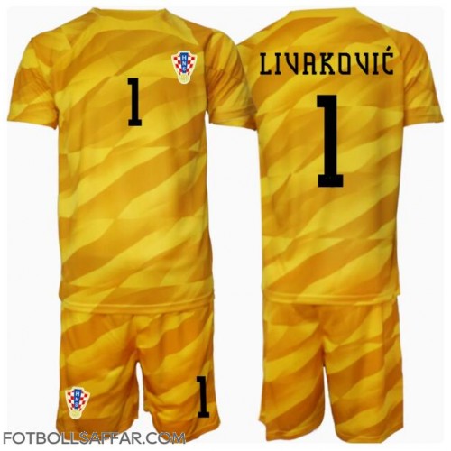 Kroatien Dominik Livakovic #1 Målvakt Hemmadräkt Barn EM 2024 Kortärmad (+ Korta byxor)